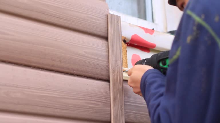 Best Siding Repair  in Edgewood, WA